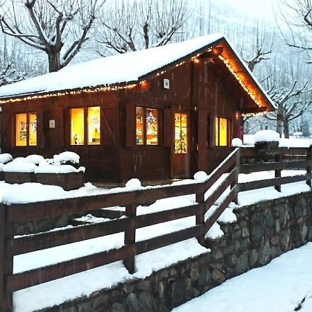 Bungalows Nou Camping La Guingueta D'Aneu Eksteriør billede