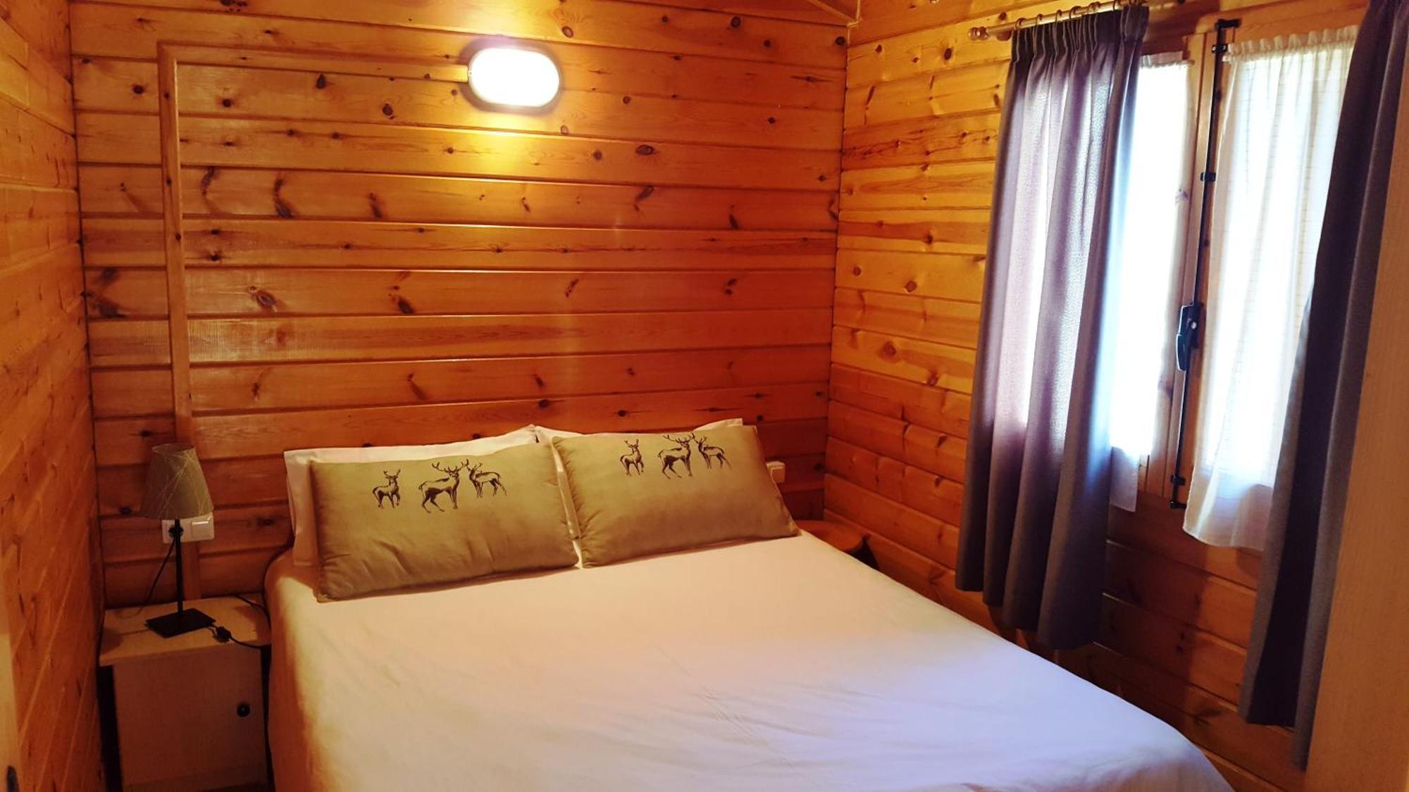 Bungalows Nou Camping La Guingueta D'Aneu Eksteriør billede