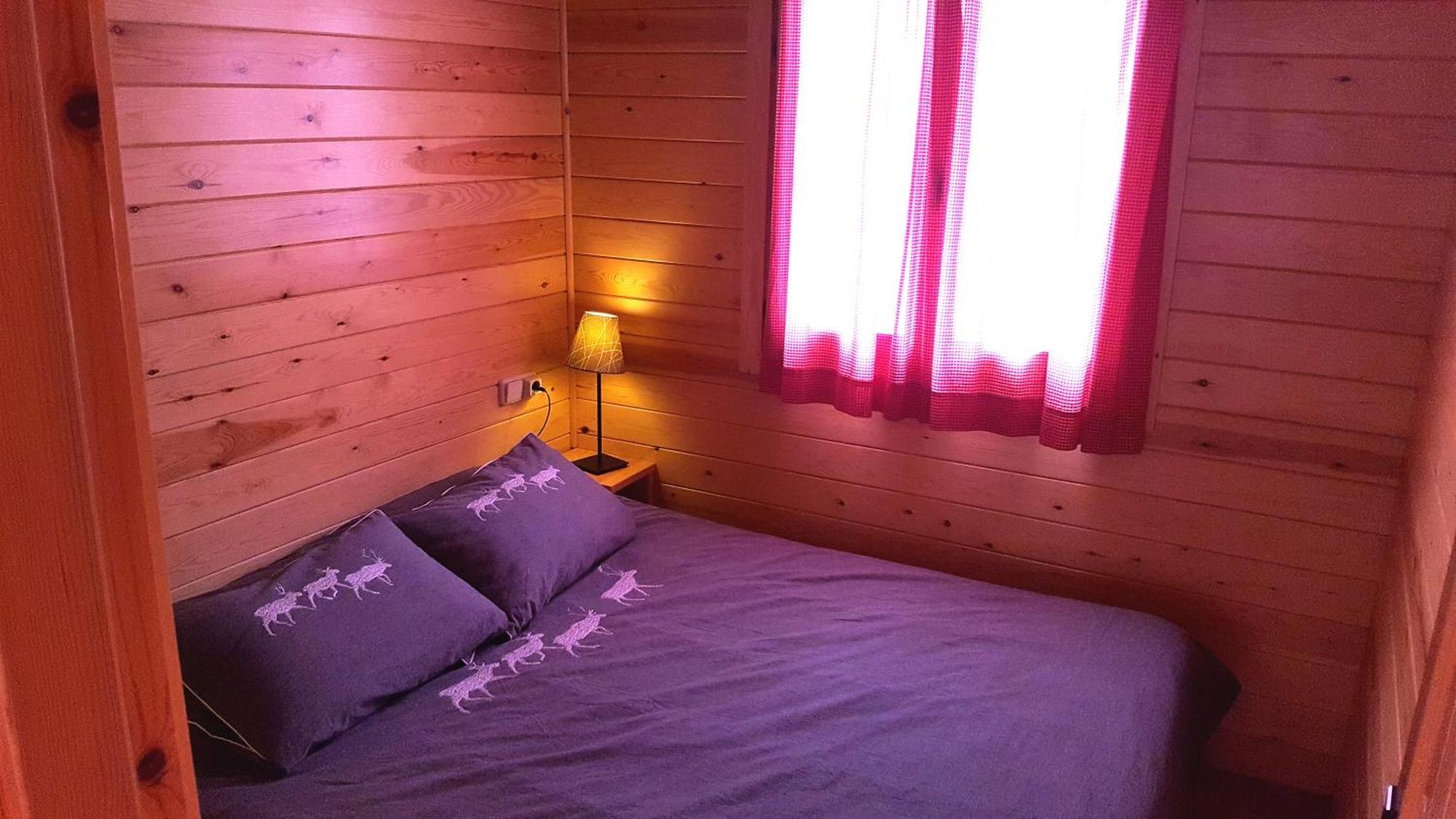 Bungalows Nou Camping La Guingueta D'Aneu Eksteriør billede