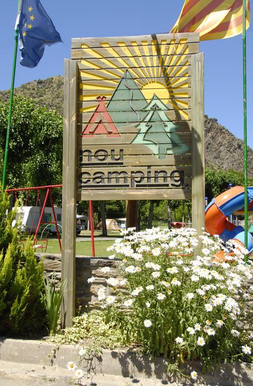 Bungalows Nou Camping La Guingueta D'Aneu Eksteriør billede
