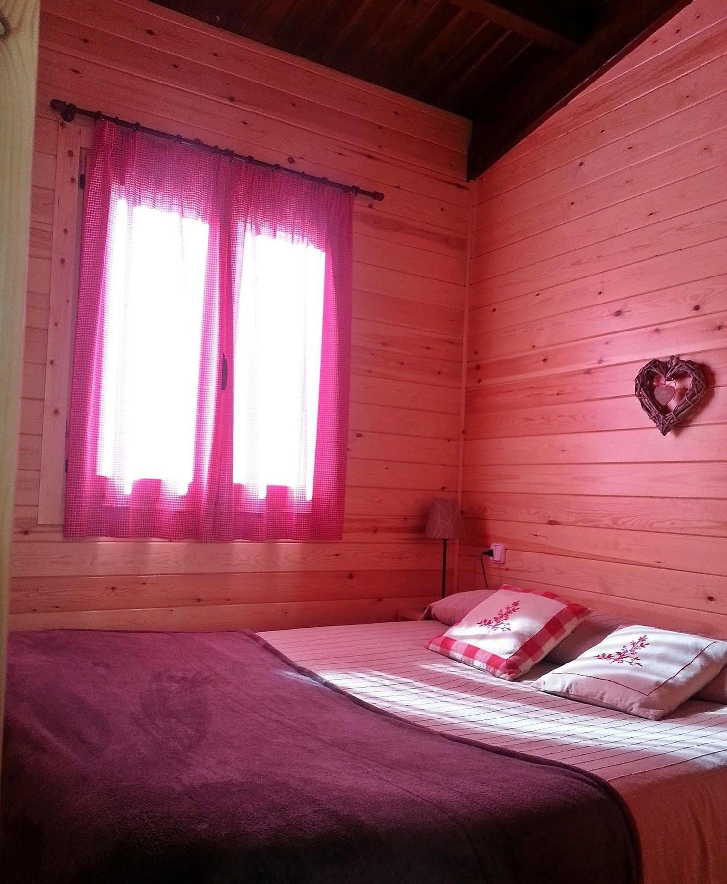 Bungalows Nou Camping La Guingueta D'Aneu Eksteriør billede